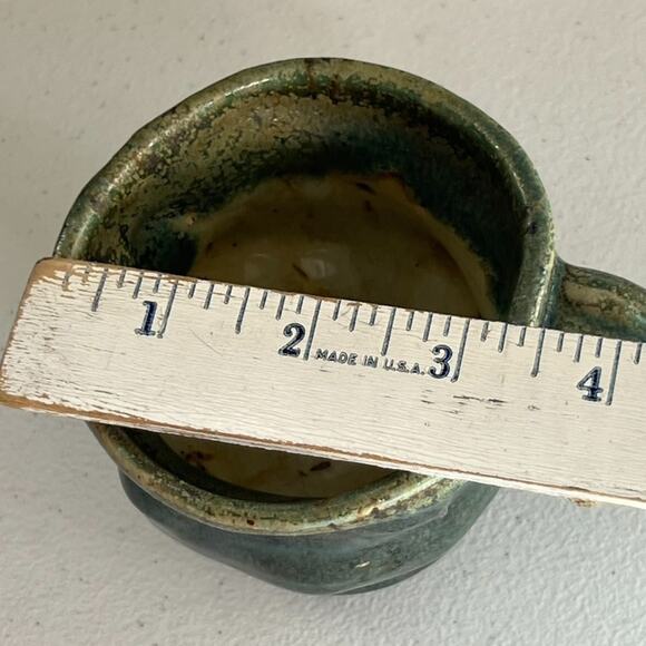 Studio Art Pottery Mug 3.5" Stoneware Green Speckled Lumpy - Picture 8 of 10
